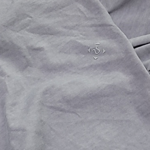 lululemon athletica Men's Lavender Tee - Picture 3 of 3